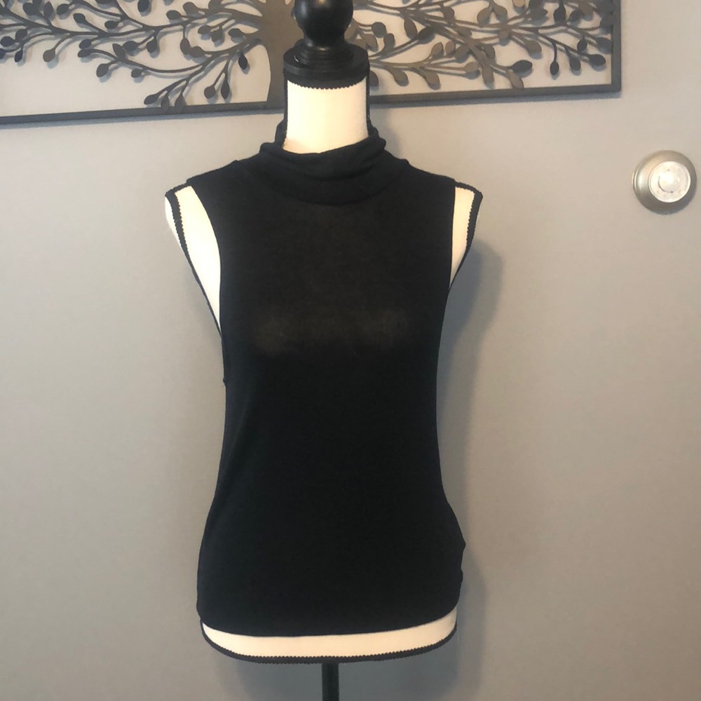 3/$20 if bundled American Eagle sleeveless shirt